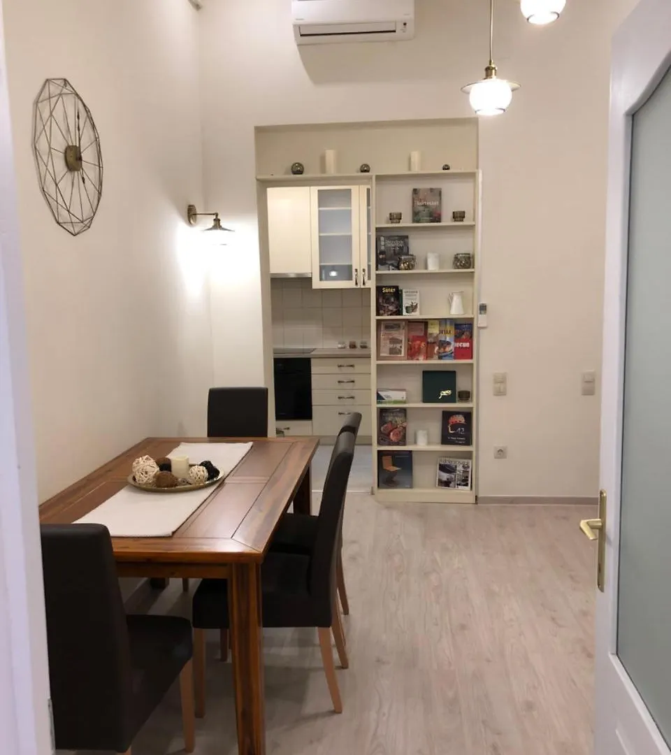 Goldcentral Apartment Budapest