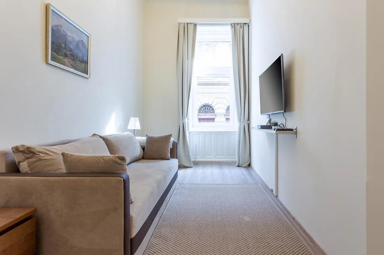 Goldcentral Apartment Budapest Ungheria