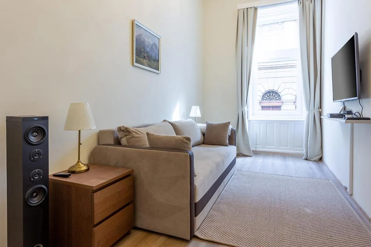 Goldcentral Apartment Budapest